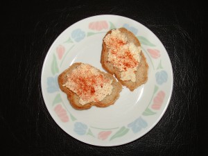 Creamy Gouda and Horseradish Spread Creamy Gouda and Horseradish Spread